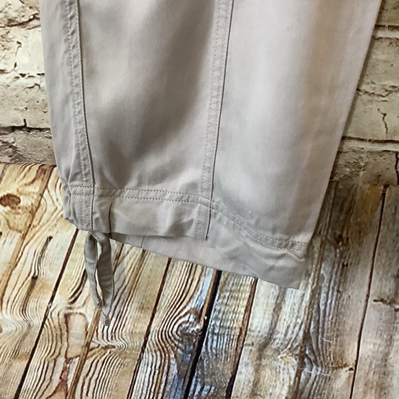 Athleta Celestial High Rise Utility Pant Medium Feather - Picture 7 of 10